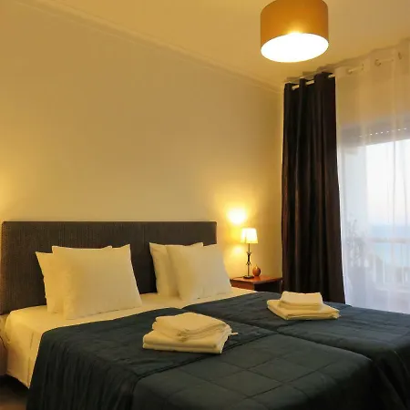 Varanda Do Farol Apartment *